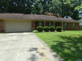 1208 Cantwell Ave SW, Decatur, AL 35601