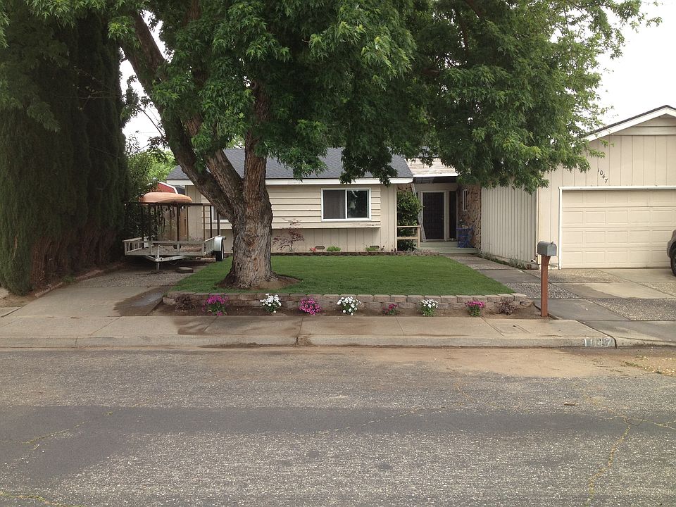 1st image of 1047 Maria Dr