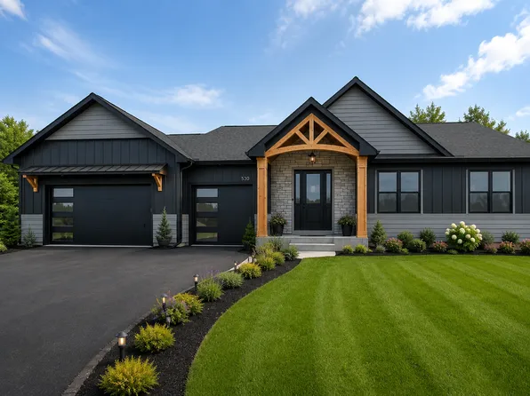251 Saddle Ridge Ln, River Falls, WI 54022