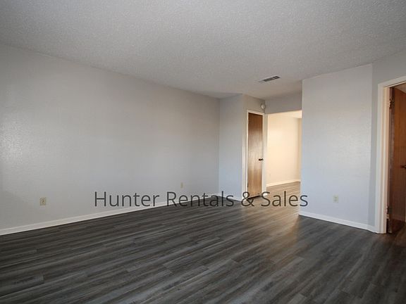 4th image of 3802 Charolais Dr APT C