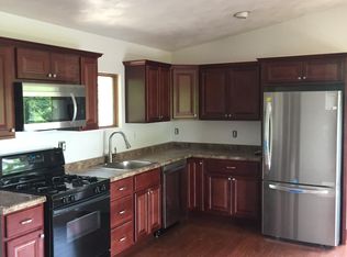 1739 McKees Rocks Rd, Mc Kees Rocks, PA 15136