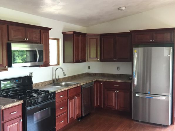 1739 Middletown Rd, Mc Kees Rocks, PA