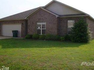 908 Scooty Dr, Beebe, AR 72012