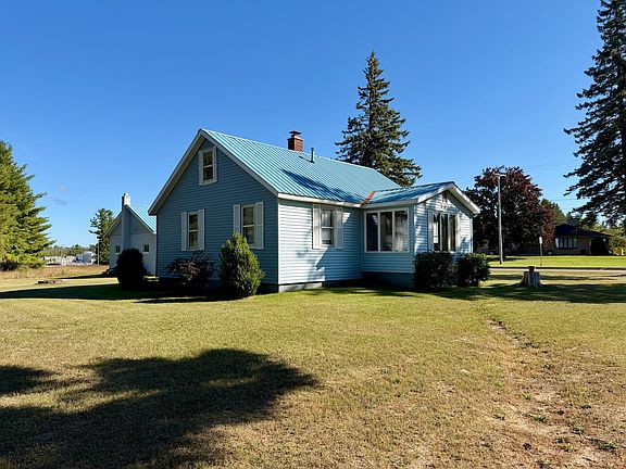 2nd image of 597 Garfield Ave