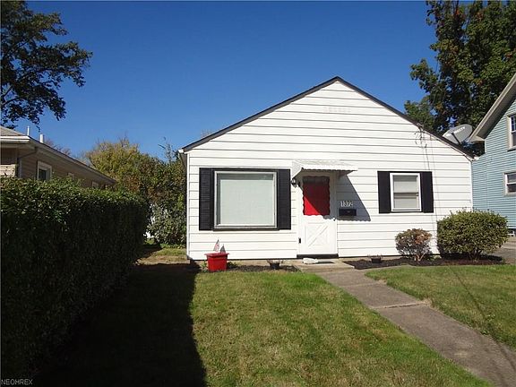 2nd image of 1372 Meadowbrook Ave SE