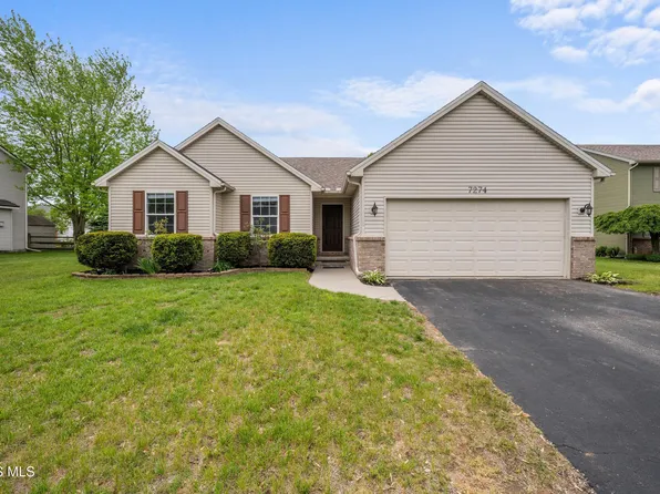 7274 Laurel Ridge Dr, Whitehouse, OH 43571