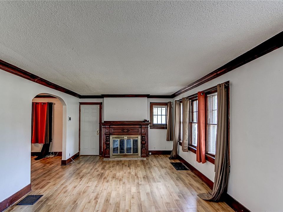 1004 E Cantrell St, Decatur, IL 62521 Zillow