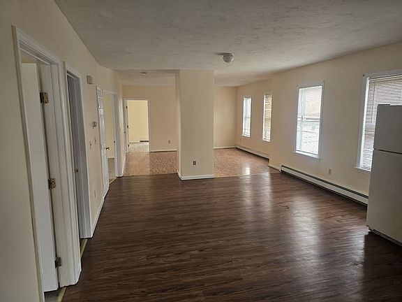 5th image of 26 Loring St #3