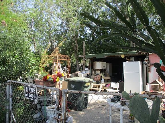 3rd image of 3402 San Agustin Ave #A-b