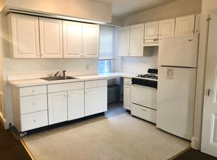 2237 Saint Albans St #3, Philadelphia, PA 19146