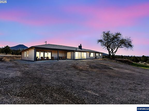 3rd image of 13774 S Sego Lily Rd