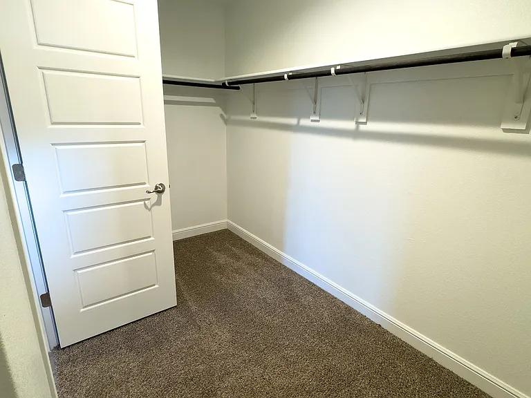 613 Breckenridge Park Dr — Photo 21