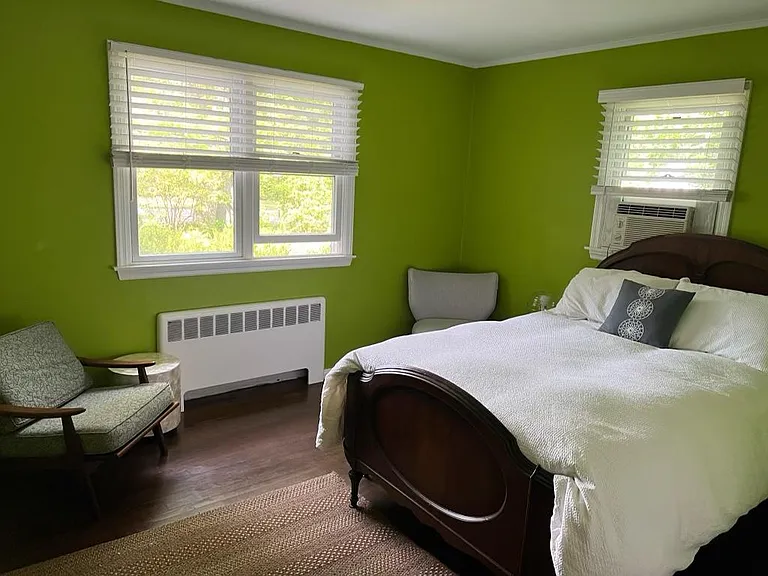 1st floor bedroom/ are white upholstered headboard and frame to be installed (Queen)