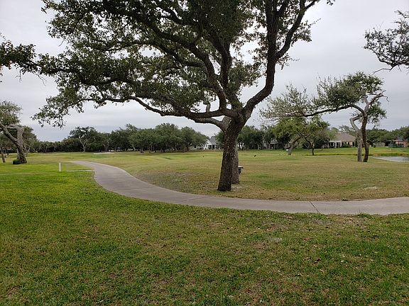 5th image of 448 Augusta Dr