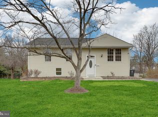 209 Belmont Dr SW, Leesburg, VA 20175