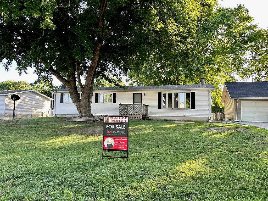 303 Maple St, Saint Libory, NE 68872 Zillow