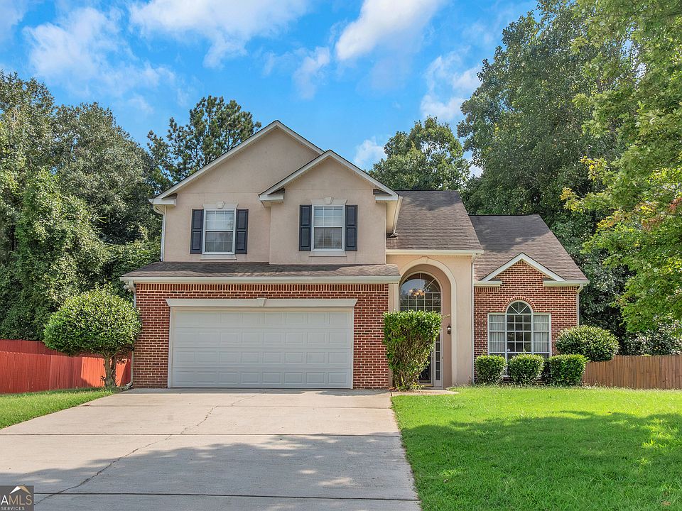 1st image of 120 Windy Cir