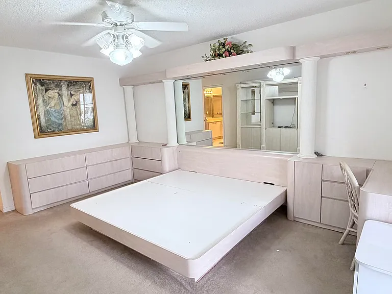 5136 Floria Dr #G — Photo 10
