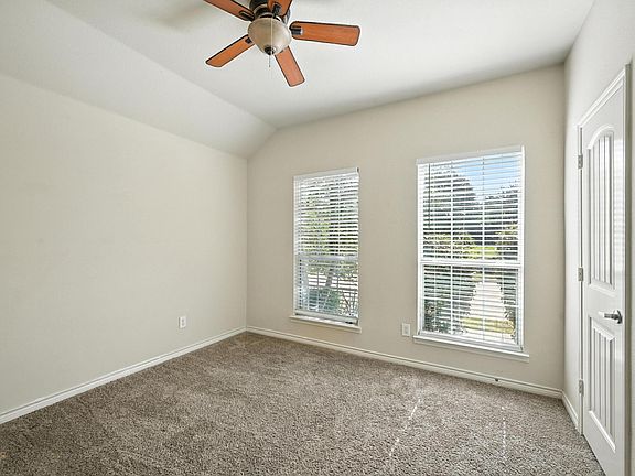5th image of 3632 Vista Verde Trl
