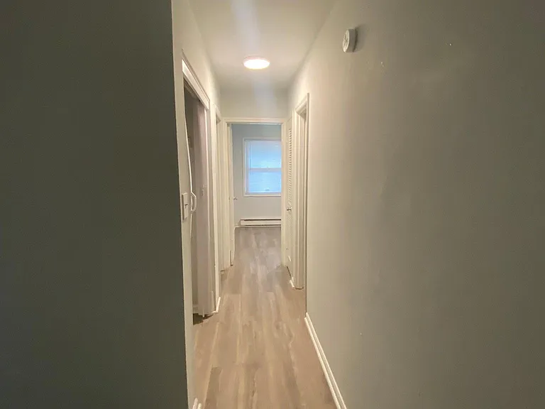 W.R. Cropper Apartments — Photo 12