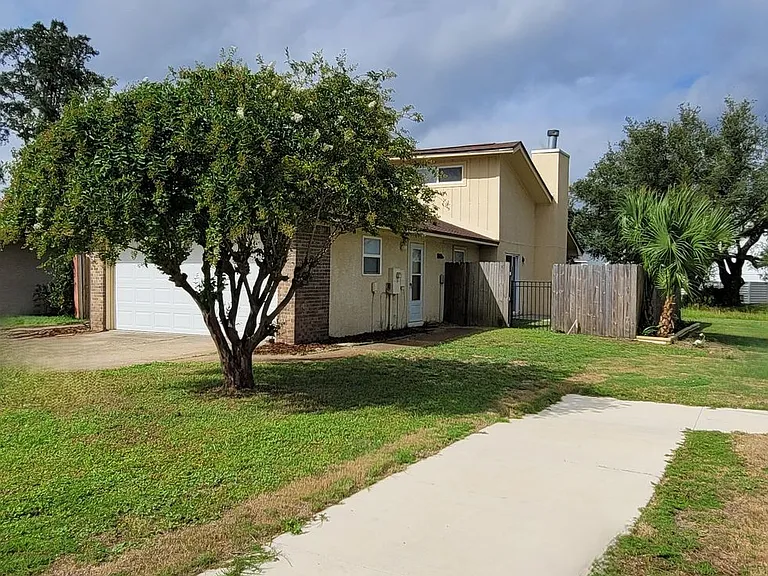 1319 Calabria Rd — Photo 42