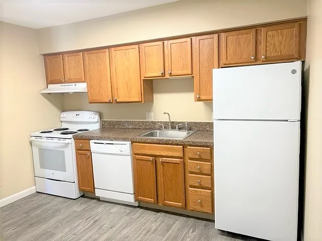Yarmouth Pointe Apartment Homes — Photo 86