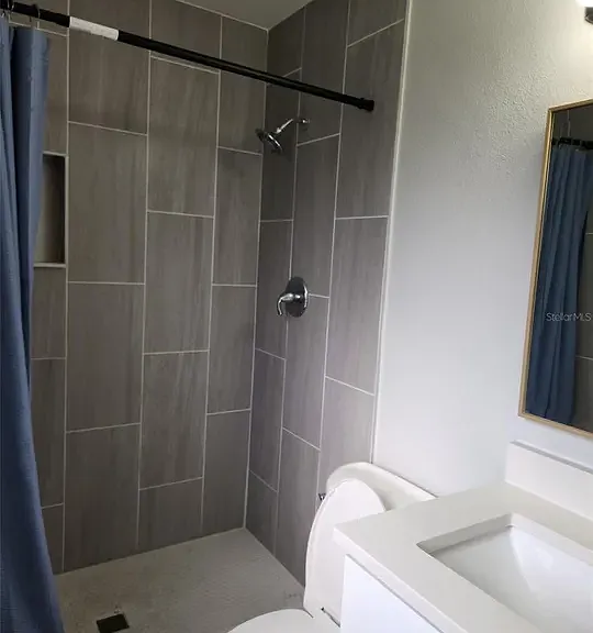 7218 Mandarin Dr — Photo 6