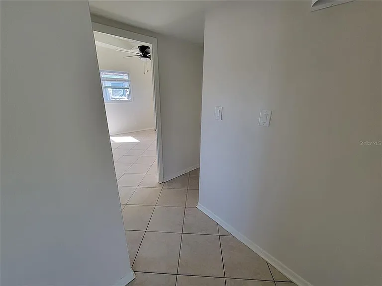 1212 Windermere Way — Photo 7
