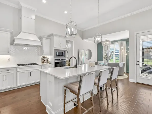 4049 John Marsh Rd, Spring Hill, TN 37174