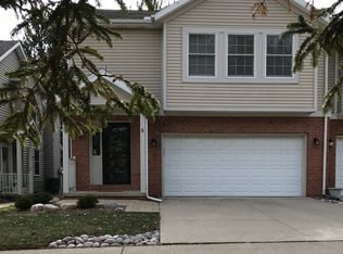 311 S Towanda Ave APT 6, Normal, IL 61761