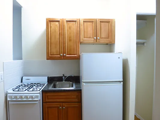 Rented by City & Suburban | media 38