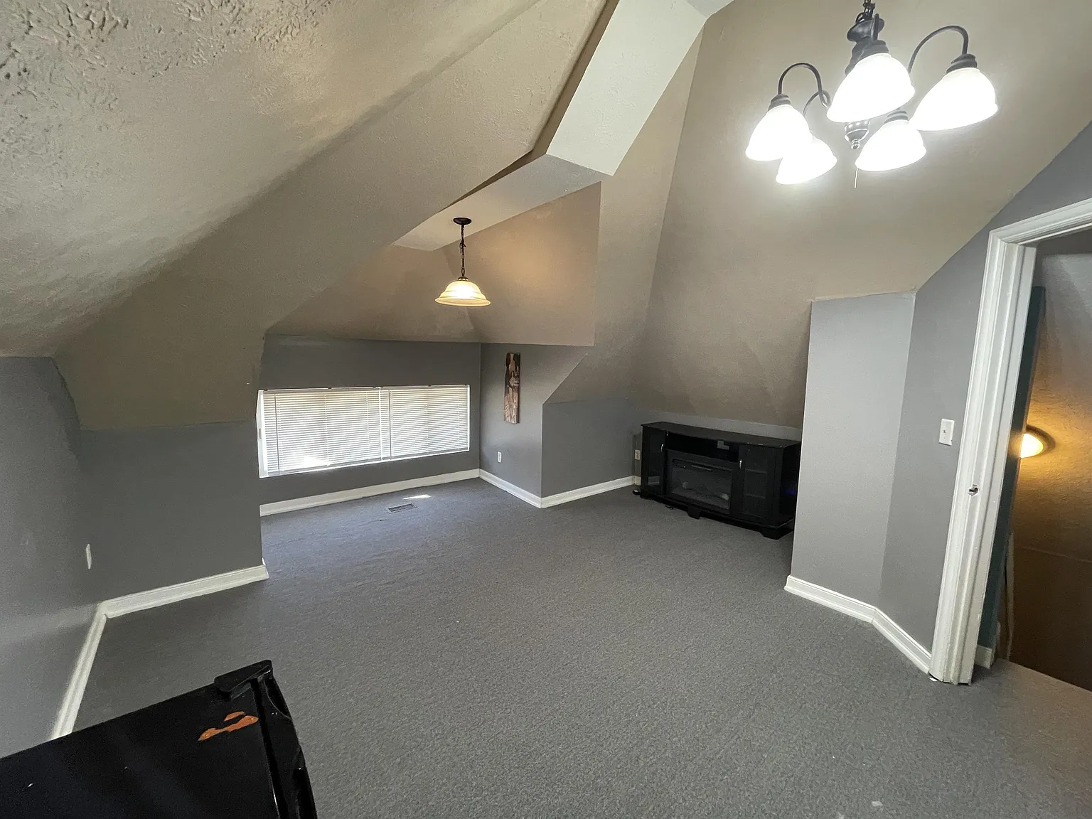 3119 College - 5 — Photo 2