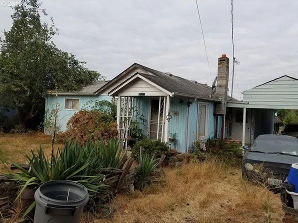 211 SE Darrell Ave, Winston, OR 97496