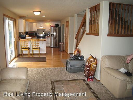 3rd image of 16317 NE 88th Way