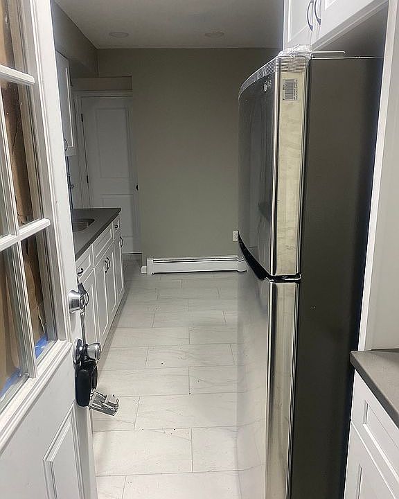 1st image of 11723 192nd St