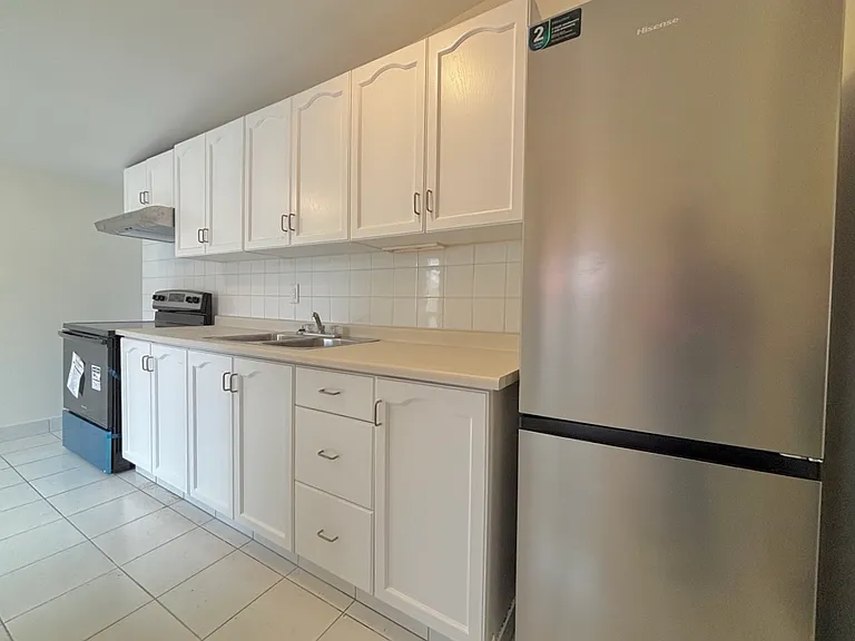 93 Barton St E #3 — Photo 7