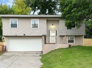 503 Newcastle Rd, Marshalltown, IA 50158