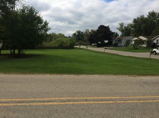 1219 Beverly Dr, Round Lake Beach, IL 60073