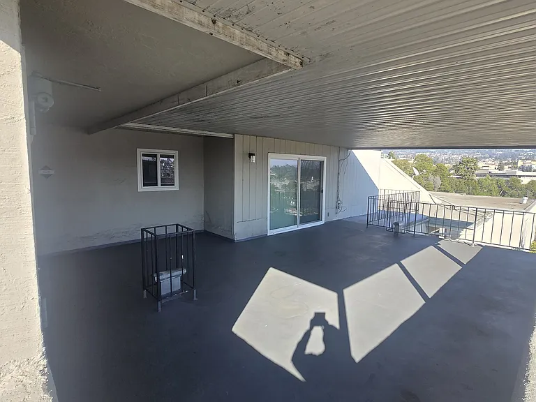 520 Van Buren Avenue — Photo 130