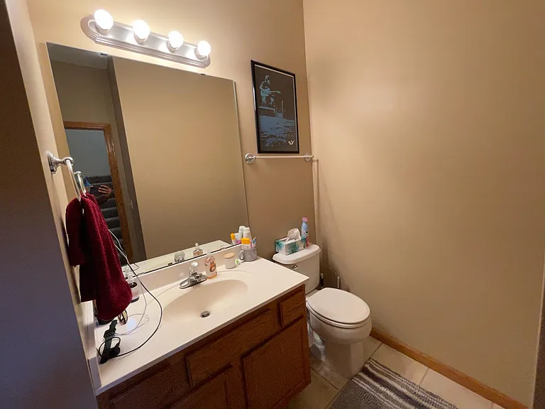 20711 Hampshire Cir — Photo 12