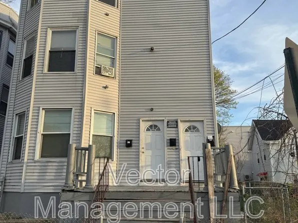 34 Wolcott Street # Fl 3rd, New Haven, CT 06513