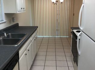 2015 Mount Olive Dr APT 2, Santa Rosa, CA 95404