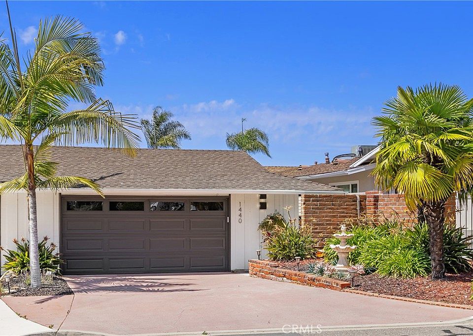 1st image of 1440 La Linda Dr