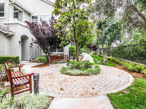 4th image of 24080 Avocado Ln