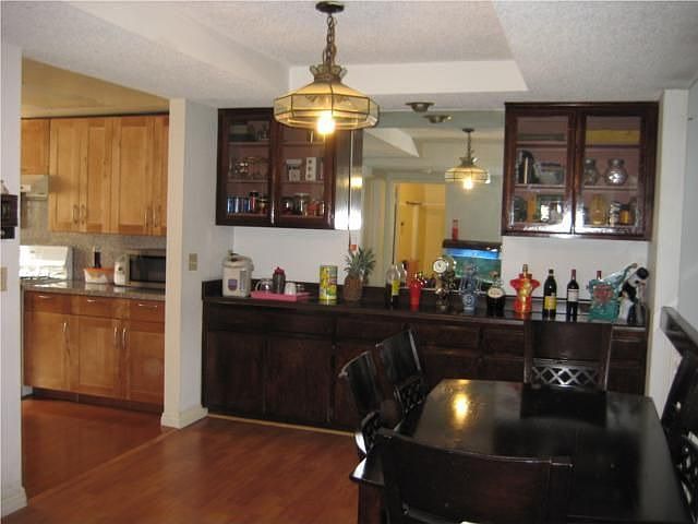 1st image of 413 N Ynez Ave