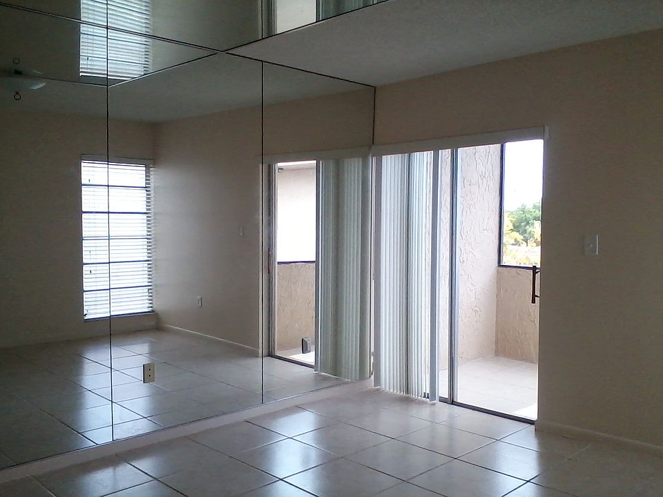 1st image of 10641 SW 108th Ave #4th