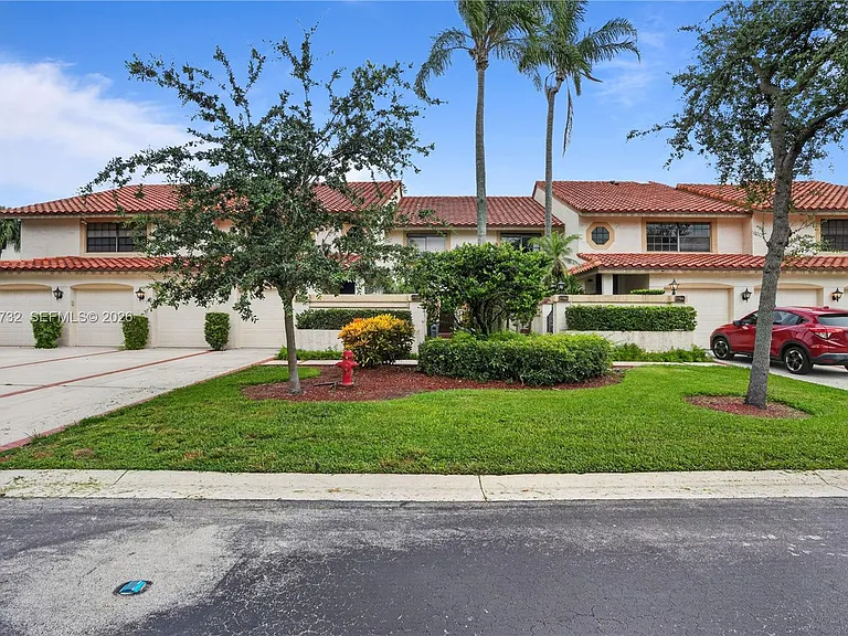 7758 La Mirada Dr #7758 — Photo 28