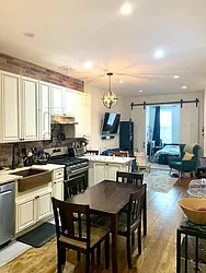 Rented by Bouklis Group