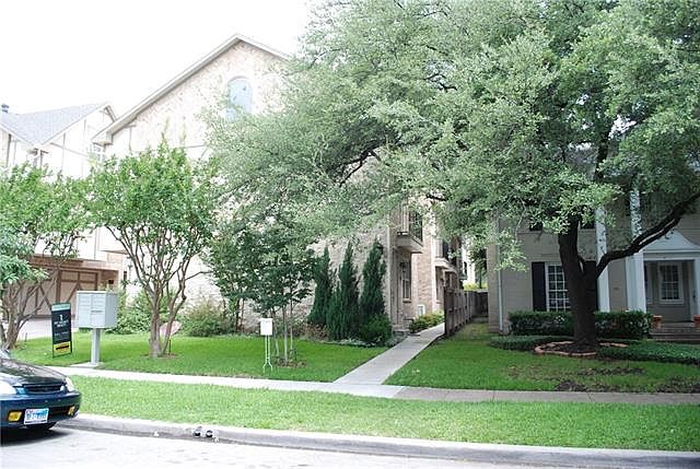 1st image of 4153 Grassmere Ln APT 1