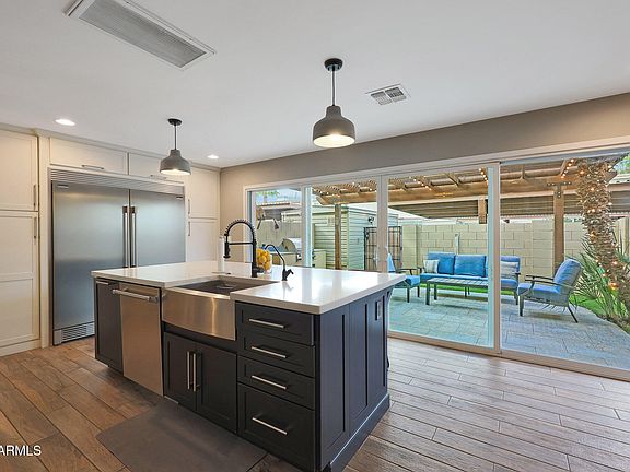 4th image of 4248 N PARKWAY Avenue